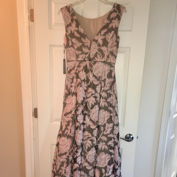 Karl Lagerfeld Designer Evening Gown - Picture 7 of 7